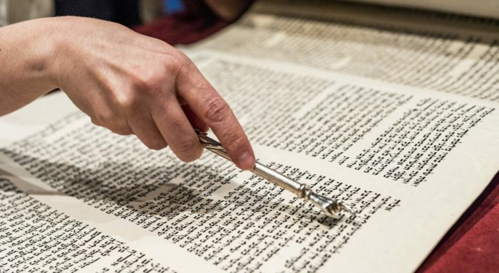 reading from the torah